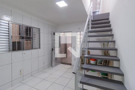 Sala 1 de casa para alugar com 2 quartos, 100m² em Chácara das Flores, Carapicuíba