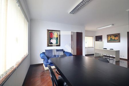 Sala de casa para alugar com 4 quartos, 271m² em Jardim, Santo André