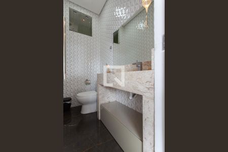 Apartamento à venda com 237m², 3 quartos e 3 vagas Apartamento à venda com 237m², 3 quartos e 3 vagasLavabo