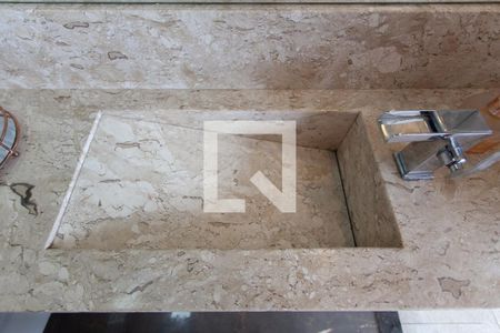 Apartamento à venda com 237m², 3 quartos e 3 vagas Apartamento à venda com 237m², 3 quartos e 3 vagasLavabo