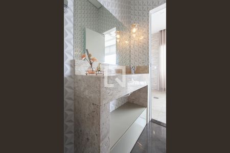 Apartamento à venda com 237m², 3 quartos e 3 vagas Apartamento à venda com 237m², 3 quartos e 3 vagasLavabo