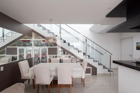 Apartamento à venda com 237m², 3 quartos e 3 vagas Apartamento à venda com 237m², 3 quartos e 3 vagasSala de Jantar
