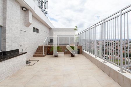 Apartamento à venda com 237m², 3 quartos e 3 vagas Apartamento à venda com 237m², 3 quartos e 3 vagasCobertura