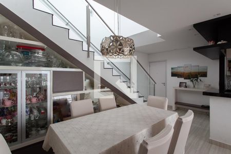 Apartamento à venda com 237m², 3 quartos e 3 vagas Apartamento à venda com 237m², 3 quartos e 3 vagasSala de Jantar