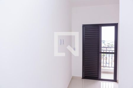 Quarto 2 de apartamento para alugar com 2 quartos, 47m² em Vila Nhocuné, São Paulo