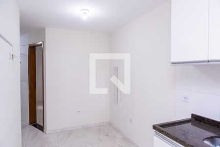 Sala e cozinha de apartamento para alugar com 2 quartos, 40m² em Vila Marieta, São Paulo