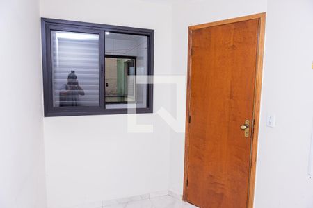 Quarto 1 de apartamento para alugar com 2 quartos, 40m² em Vila Marieta, São Paulo