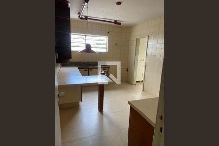 Apartamento à venda com 2 quartos, 105m² em Centro, Campinas