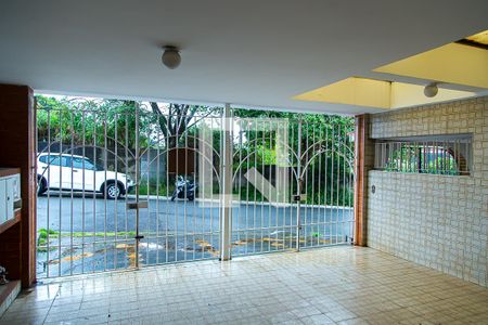 Vista da Sala de casa para alugar com 3 quartos, 208m² em Planalto Paulista, São Paulo