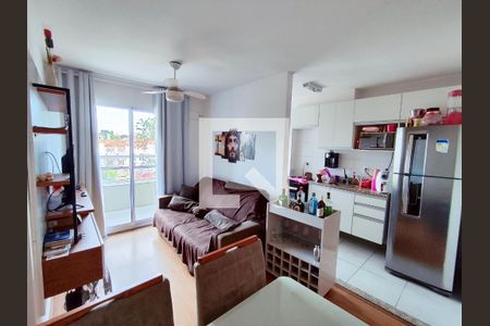 Sala de apartamento para alugar com 2 quartos, 50m² em Encantado, Rio de Janeiro