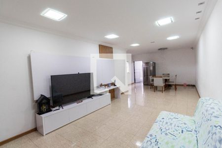 Sala de casa à venda com 5 quartos, 200m² em Parque Císper, São Paulo