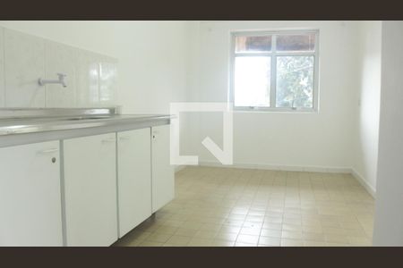 Cozinha de apartamento para alugar com 2 quartos, 70m² em Jardim da Campina, São Paulo