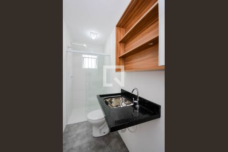 Banheiro de kitnet/studio para alugar com 1 quarto, 32m² em Gopouva, Guarulhos