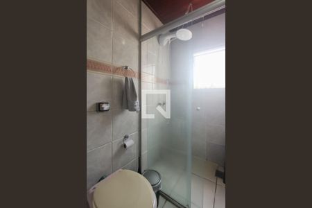 Banheiro suite de casa à venda com 4 quartos, 293m² em Sarandi, Porto Alegre