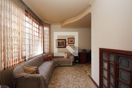 Casa à venda com 5 quartos, 380m² em Belvedere, Belo Horizonte