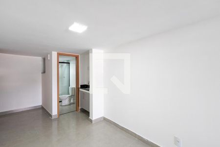 Sala de kitnet/studio para alugar com 1 quarto, 48m² em Jordanópolis, São Bernardo do Campo