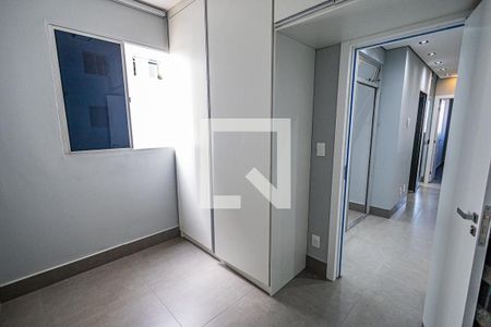 Quarto 1 de apartamento à venda com 4 quartos, 70m² em Guarani, Belo Horizonte