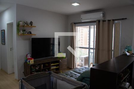 SALA de apartamento para alugar com 2 quartos, 65m² em Cambuí, Campinas