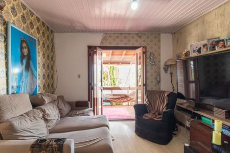 Sala de casa para alugar com 3 quartos, 130m² em Vila Nova, Porto Alegre