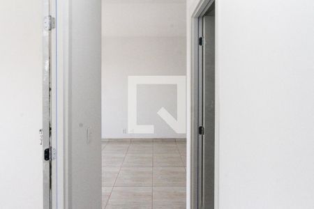 Corredor de apartamento para alugar com 2 quartos, 48m² em Jardim Independência, São Paulo