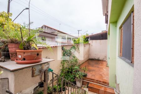 Casa à venda com 310m², 5 quartos e 3 vagas Casa à venda com 310m², 5 quartos e 3 vagasVaranda