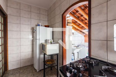 Casa à venda com 310m², 5 quartos e 3 vagas Casa à venda com 310m², 5 quartos e 3 vagasCozinha 2