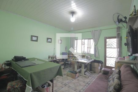 Sala de casa para alugar com 2 quartos, 173m² em Mathias Velho, Canoas