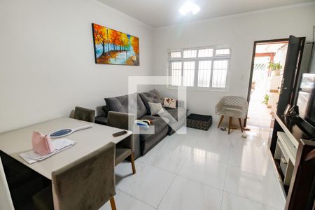 Casa à venda com 80m², 2 quartos e 1 vagaSala