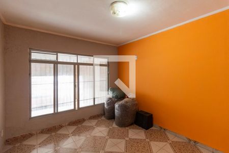 Sala  de casa à venda com 2 quartos, 120m² em Jardim Eliane, 