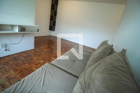Sala/Cozinha de apartamento para alugar com 2 quartos, 56m² em Vila Bertioga, São Paulo