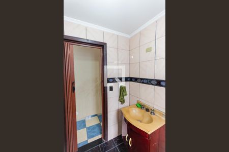 Lavabo de casa para alugar com 3 quartos, 324m² em Vila Curuçá, Santo André
