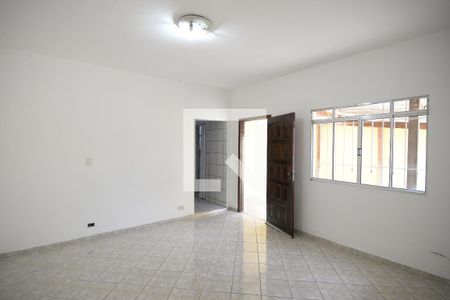 Casa à venda com 150m², 2 quartos e 4 vagasSala