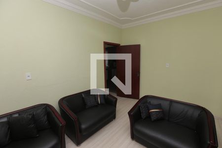 Sala de TV de casa à venda com 5 quartos, 404m² em Lindéia, Contagem