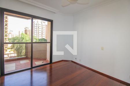 Sala de TV de apartamento à venda com 3 quartos, 168m² em Cambuí, Campinas