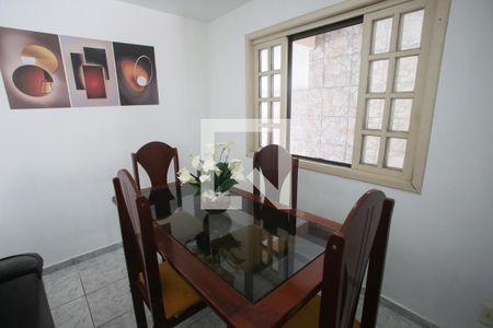 Sala de Jantar de casa de condomínio à venda com 3 quartos, 251m² em Taquara, Rio de Janeiro