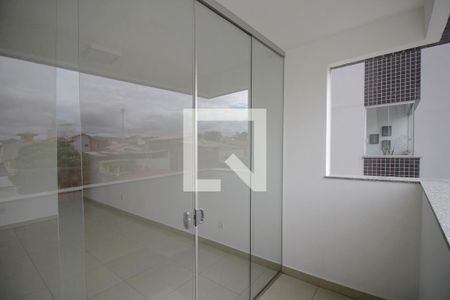 Varanda de apartamento à venda com 2 quartos, 61m² em Nova Vista, Belo Horizonte
