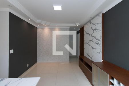 Sala de apartamento à venda com 3 quartos, 67m² em Vila Guilherme, São Paulo