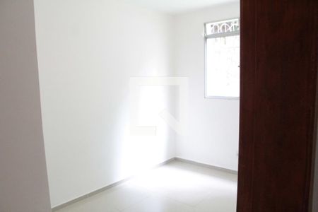 Quarto 1 de apartamento à venda com 2 quartos, 45m² em Frei Leopoldo, Belo Horizonte
