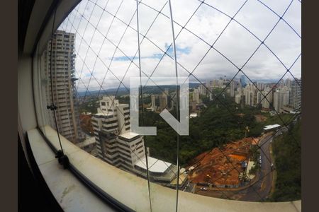 vista da Sala  de apartamento à venda com 3 quartos, 90m² em Vila da Serra, Nova Lima