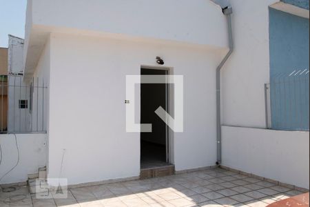 Varanda de casa à venda com 4 quartos, 220m² em Vila Santa Virginia, São Paulo