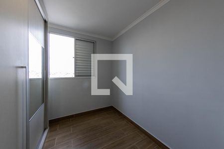 Quarto 1 de apartamento para alugar com 2 quartos, 47m² em Vila Ema, São Paulo