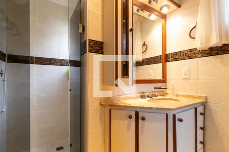 Banheiro da suíte 1 de apartamento à venda com 4 quartos, 195m² em Taquaral, Campinas