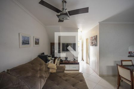 Sala de casa de condomínio para alugar com 3 quartos, 110m² em Parque Munhoz, São Paulo
