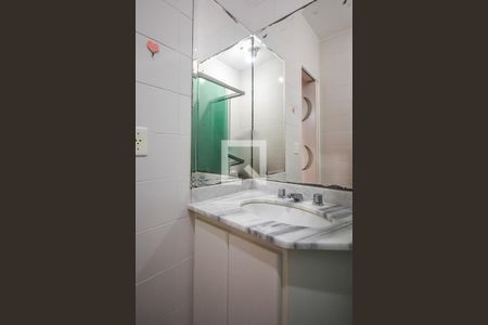 Casa de condomínio para alugar com 110m², 3 quartos e 2 vagas Casa de condomínio para alugar com 110m², 3 quartos e 2 vagasBanheiro