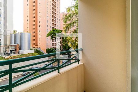 Varanda de apartamento para alugar com 3 quartos, 67m² em Vila Butantã, São Paulo