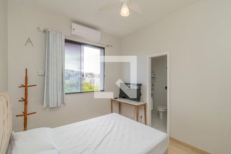 Quarto Suíte de apartamento à venda com 1 quarto, 28m² em Jardim Guanabara, Rio de Janeiro