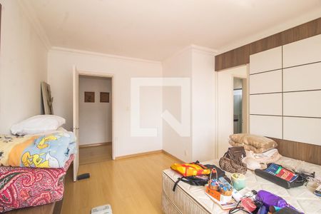 Suite de apartamento para alugar com 3 quartos, 421m² em Medianeira, Porto Alegre