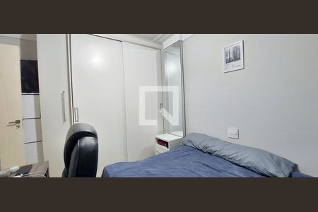 Quarto 1 de apartamento para alugar com 2 quartos, 44m² em Parque São Vicente, Santo André