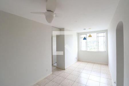 Sala de apartamento para alugar com 2 quartos, 80m² em Alcântara, São Gonçalo