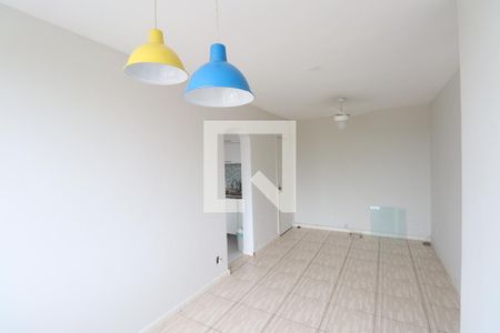 Sala de apartamento para alugar com 2 quartos, 80m² em Alcântara, São Gonçalo